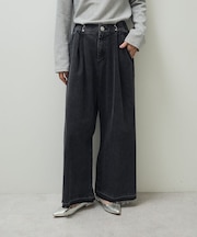 タックワイドデニムパンツ