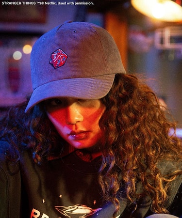 ■STRANGER THINGS×MINNETONKA?コーデュロイキャップ