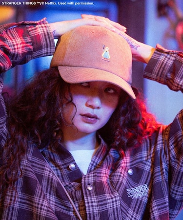 ■STRANGER THINGS×MINNETONKA?コーデュロイキャップ