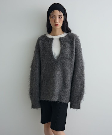 前後2wayキーネックシャギーニット