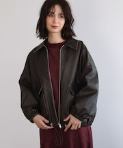 ・ELENCARE DUE フェイクレザーブルゾン