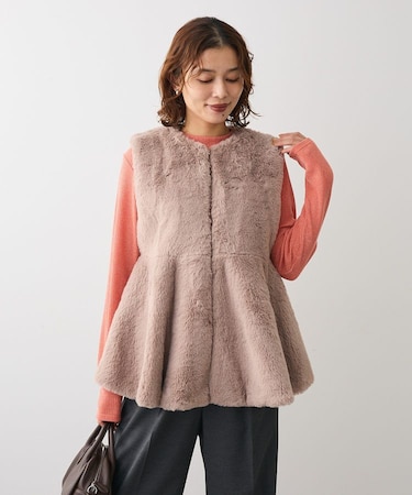 ・ELENCARE DUE ペプラムフェイクファーベスト