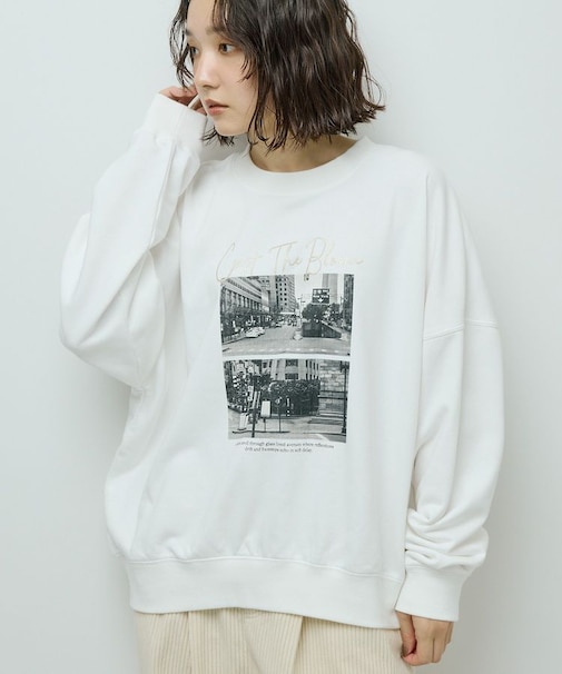 オーバーサイズロゴ裏毛プルオーバー