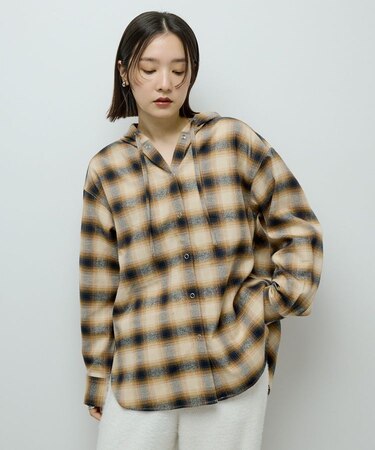 ネルチェックフードシャツ
