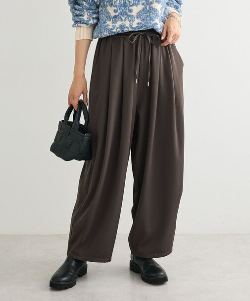 ウエストタックイージーパンツ