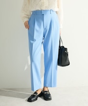 O.きれいシルエットテーパードパンツ