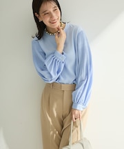 O.袖プリーツブラウス