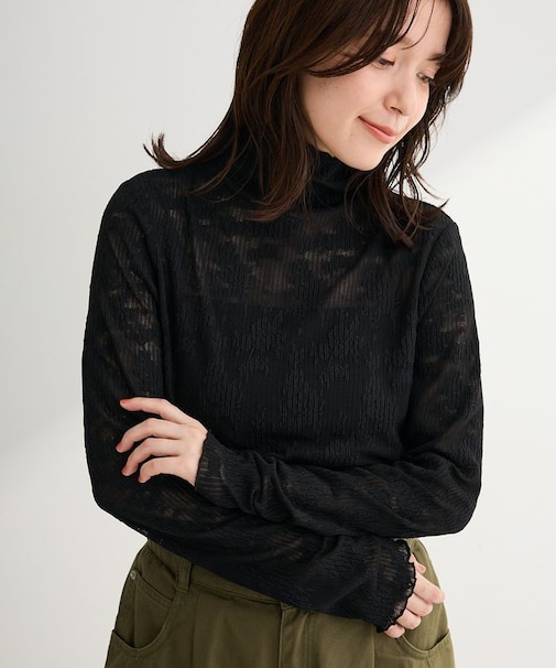 プリーツレースハイネックプルオーバー