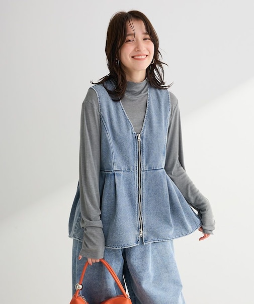 デニムペプラムジレ