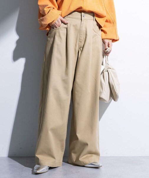 チノタックワイドパンツ