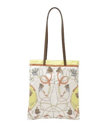 スカーフ柄トート