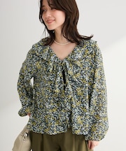 花柄フリルブラウス