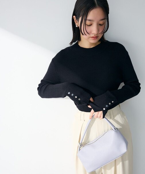 袖口金釦リブニットプルオーバー