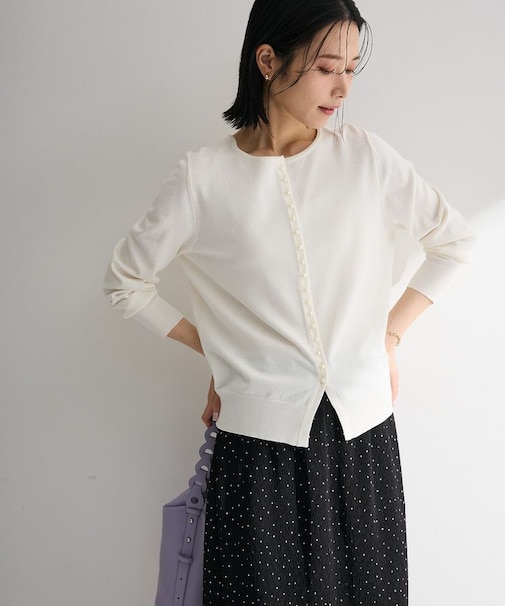 パール調ボタン付き2WAYニットプルオーバー