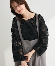 レース刺繍プルオーバー