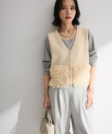 ブークレループニットベスト