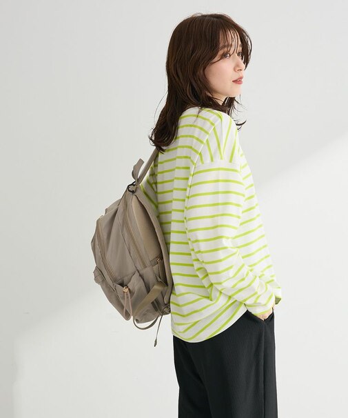 サイドタックプルオーバー