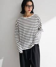 サイドタックプルオーバー