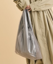 チュールレイヤードポケッタブルバッグ