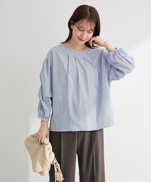イージーケア袖タックブラウス