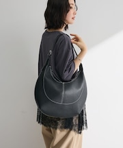 ワンハンドルハーフムーンショルダーバッグ