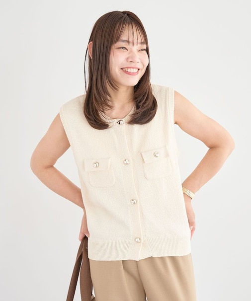 ニュアンスボタンニットベスト