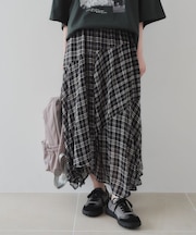 イレヘムフレアチェックスカート