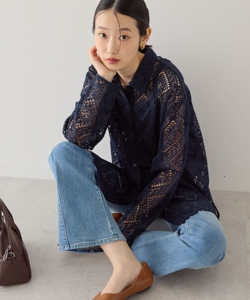 レース長袖シャツ
