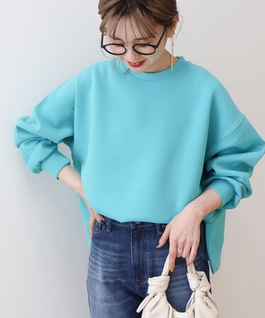 サイドスリットポンチプルオーバー