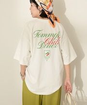 バックロゴプリントTシャツ