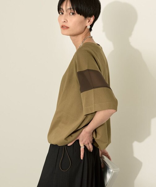異素材ライン切替プルオーバー
