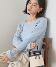 起毛プルオーバー