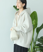 ダンボールポンチZIPパーカー