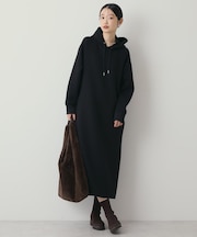 ダンボールフーディーワンピース