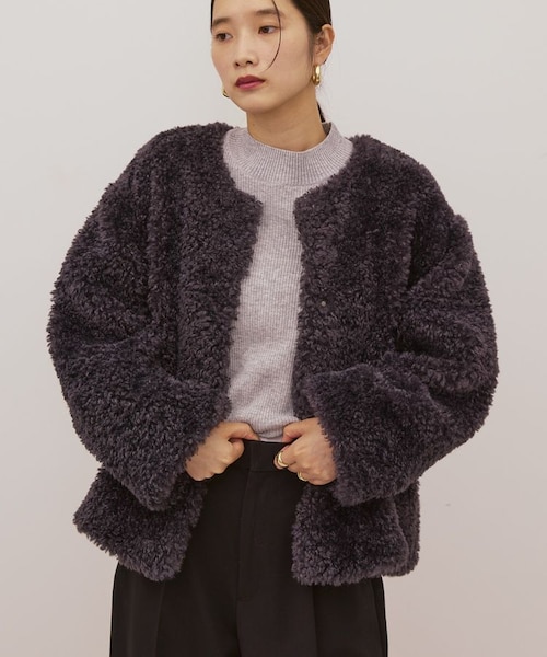 ノーカラーフェイクファーコート｜アメリカンホリックの通販｜&mall