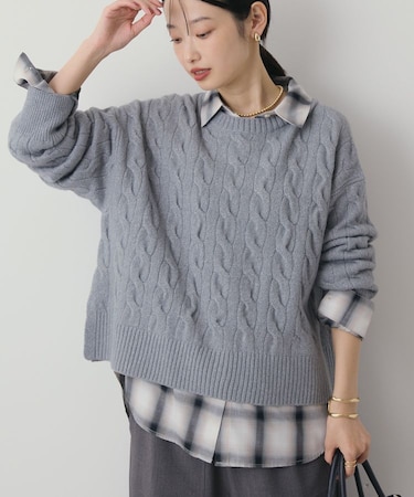 ミドルゲージケーブルニットプルオーバー