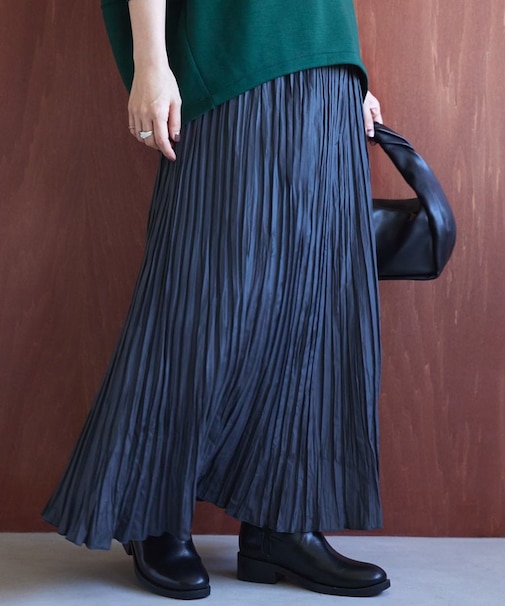 プリーツスカート