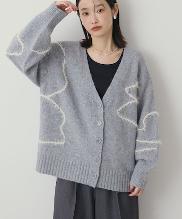 ニュアンスライン柄Vネックカーディガン