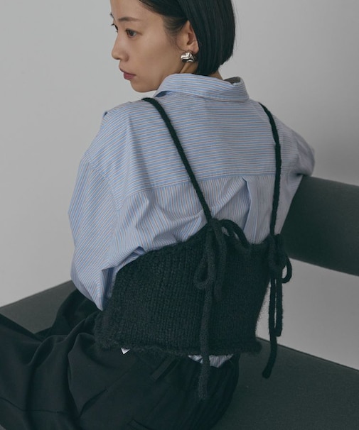 ニットビスチェ