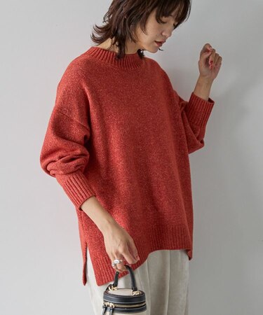 サイドスリットハイネックニットプルオーバー