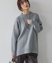 サイドスリットハイネックニットプルオーバー
