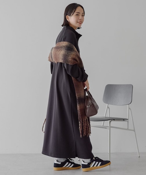 ライン入りポンチワンピース