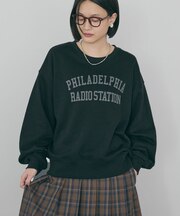 カレッジロゴ裏起毛プルオーバー