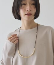 ハーフパイプコードネックレス