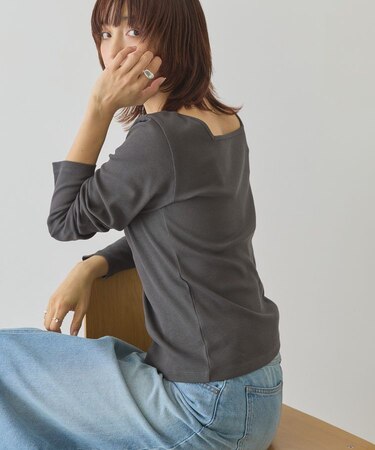 【2WAY】スクエアネックプルオーバー