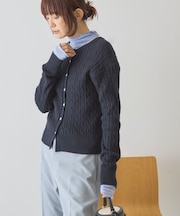 ケーブルニットカーディガン