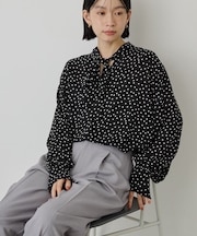 【イージーケア】ドット柄ボウタイブラウス