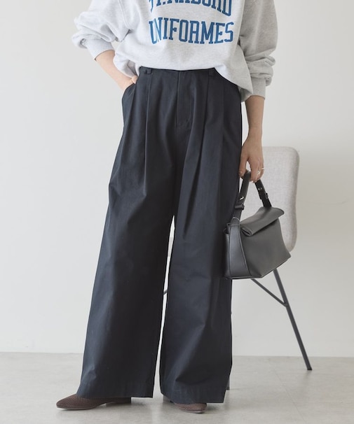 ワイドチノパンツ