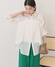 レースビスチェ