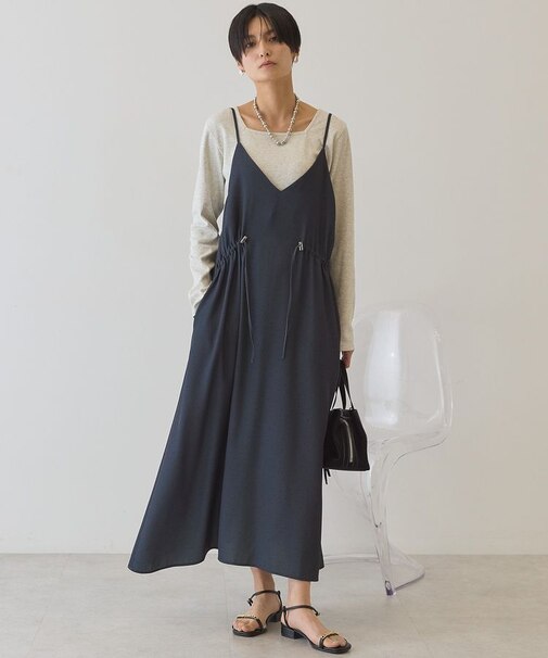 サイドシャーリングVネックドットキャミワンピース